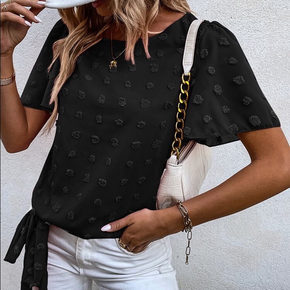 🖤 BOHO BLACK SIDE TIE DOTTED TOP! - Picture 5 of 7